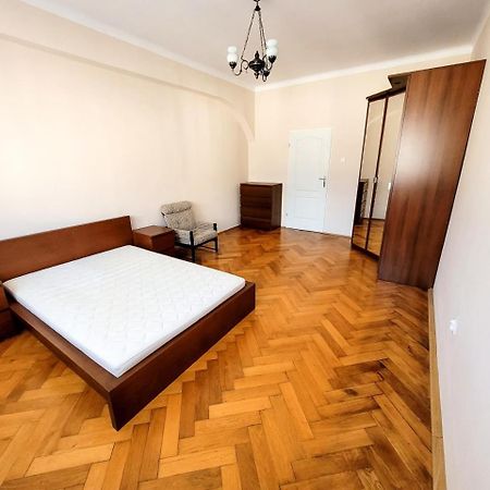 Wild Solutions Sauna Apartments Krakow Bagian luar foto