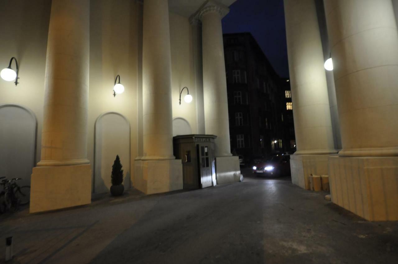 Wild Solutions Sauna Apartments Krakow Bagian luar foto