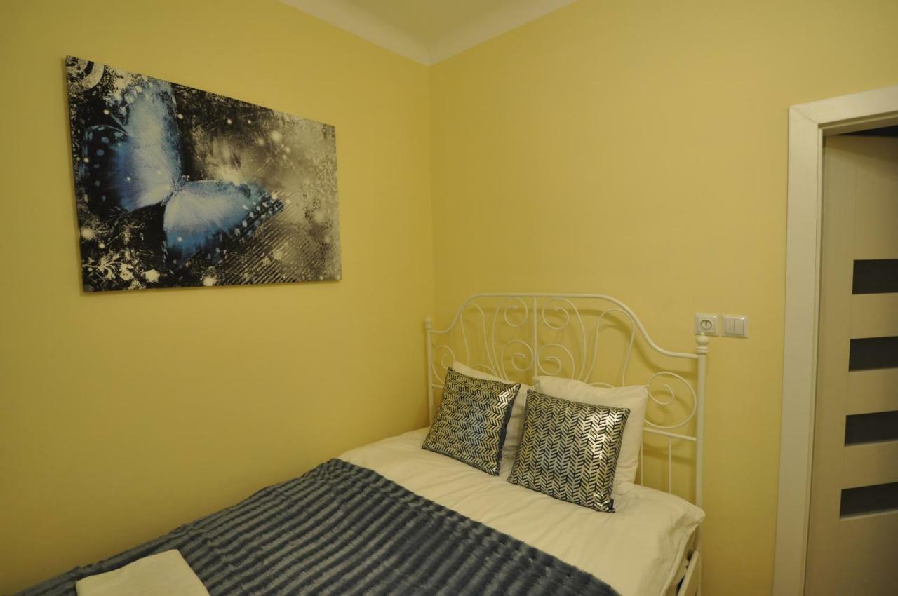 Wild Solutions Sauna Apartments Krakow Bagian luar foto