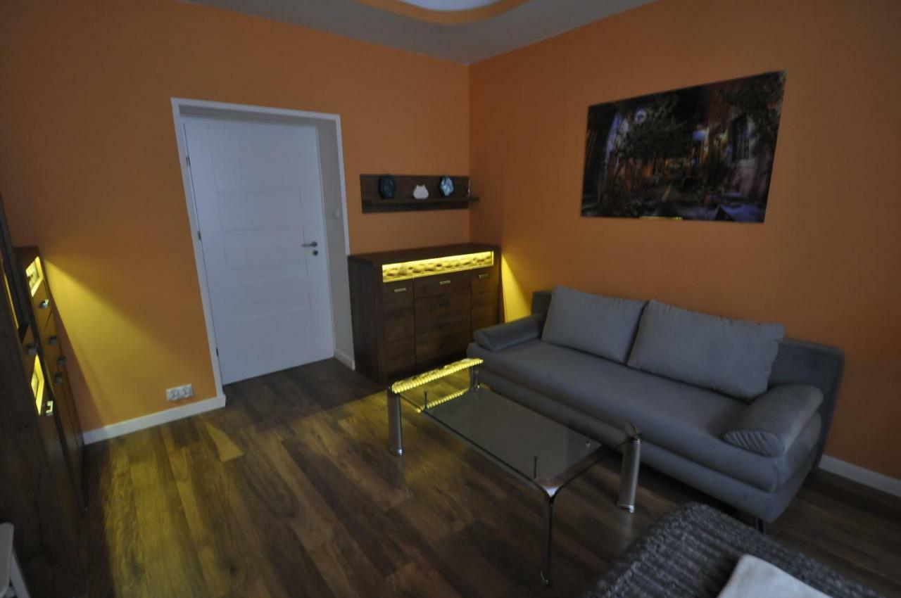 Wild Solutions Sauna Apartments Krakow Bagian luar foto