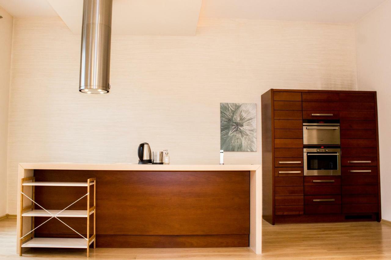 Wild Solutions Sauna Apartments Krakow Bagian luar foto